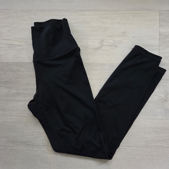 Quince Pants - Quince Black Performance Leggings